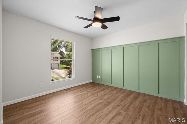 12123 Prestonpark Lane, St Louis, MO 63146