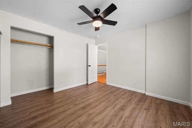 12123 Prestonpark Lane, St Louis, MO 63146