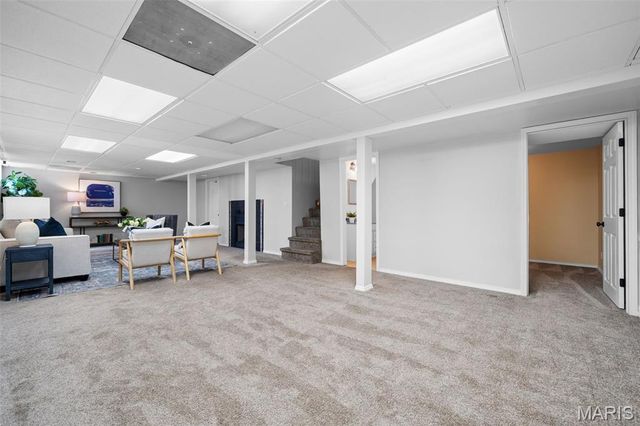 12123 Prestonpark Lane, St Louis, MO 63146