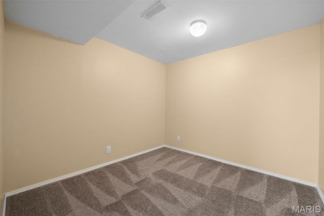 12123 Prestonpark Lane, St Louis, MO 63146