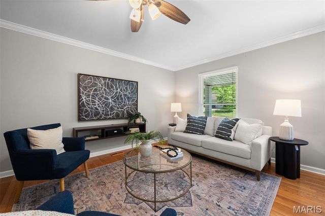 12123 Prestonpark Lane, St Louis, MO 63146
