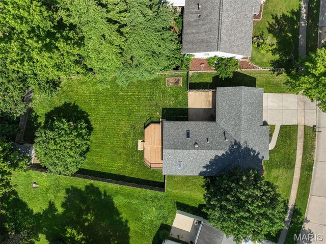 12123 Prestonpark Lane, St Louis, MO 63146