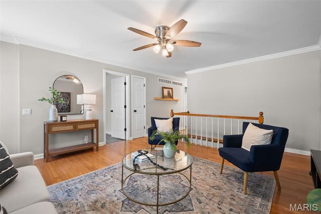 12123 Prestonpark Lane, St Louis, MO 63146