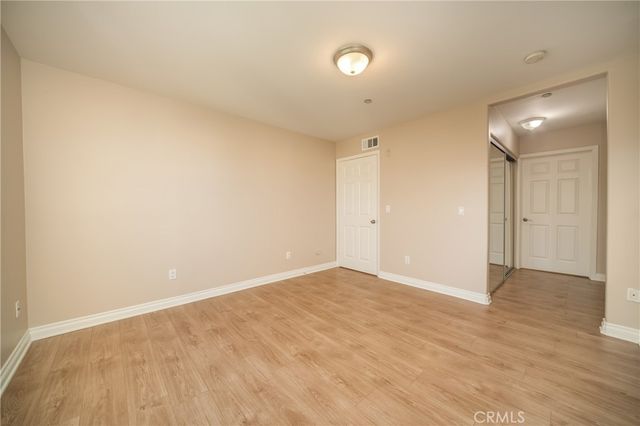 12916 MOORPARK Street 304, Studio City, CA 91406