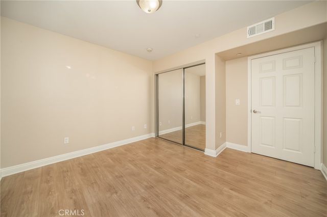 12916 MOORPARK Street 304, Studio City, CA 91406