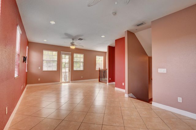 120 Ocean Cay Way, Hypoluxo, FL 33462