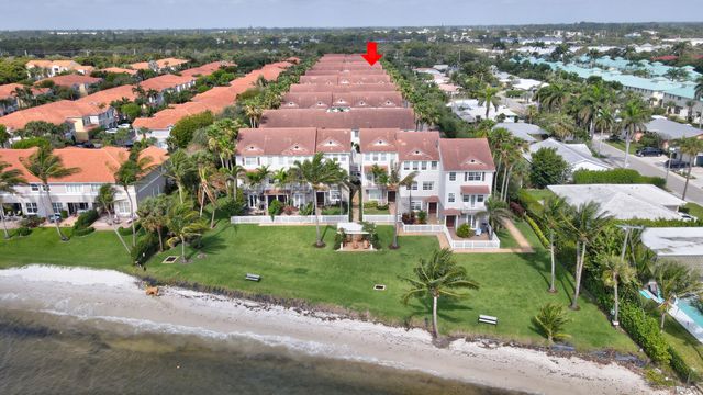 120 Ocean Cay Way, Hypoluxo, FL 33462