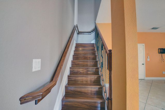 120 Ocean Cay Way, Hypoluxo, FL 33462