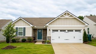 396 Streamview DR, White House, TN 37188
