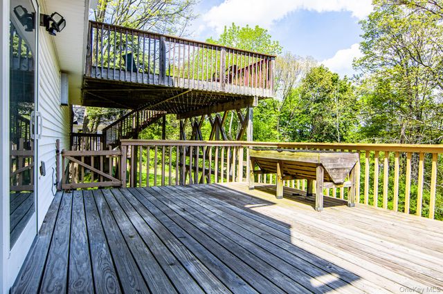 10 Sunset Heights, Monroe, NY 10950