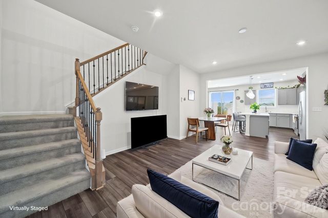 1211 Bigelow Street, Charlotte, NC 28269