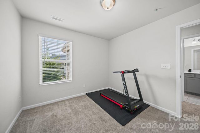 1211 Bigelow Street, Charlotte, NC 28269