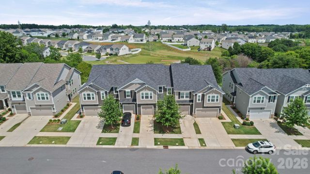1211 Bigelow Street, Charlotte, NC 28269