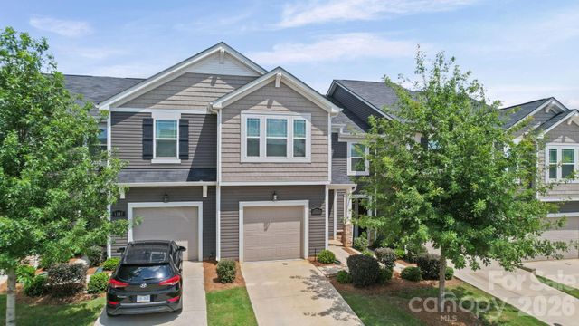 1211 Bigelow Street, Charlotte, NC 28269