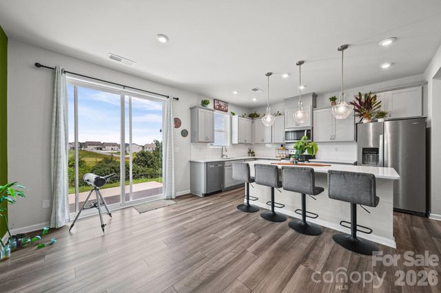 1211 Bigelow Street, Charlotte, NC 28269
