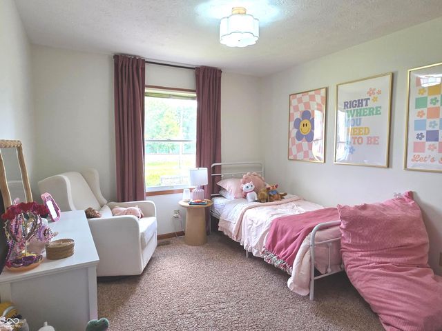 110 Sterling Drive 5, Pittsboro, IN 46167