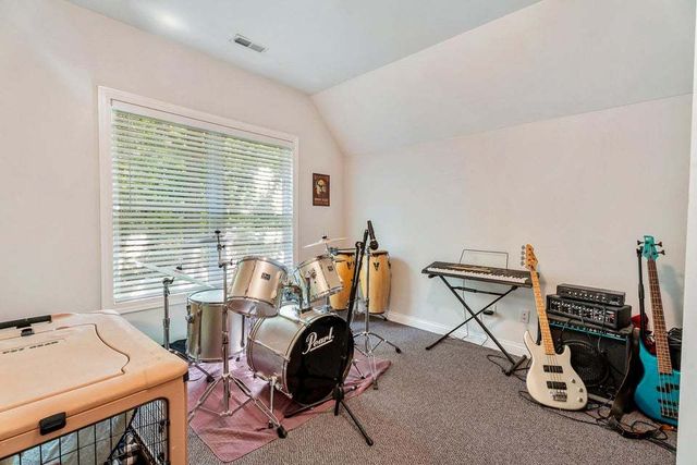 8617 N 381 W, Lake Village, IN 46349