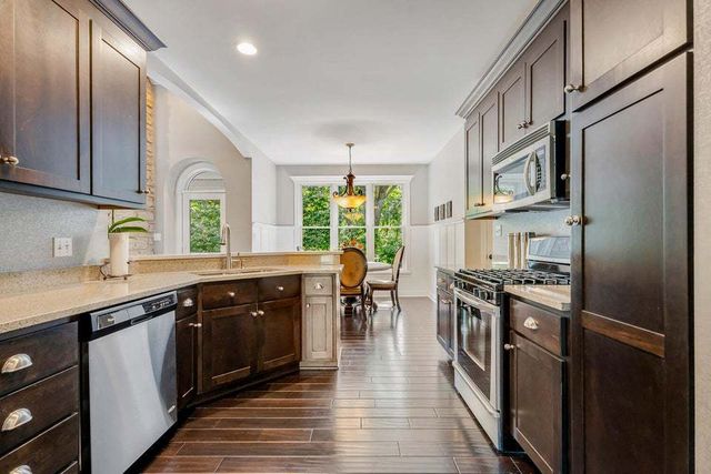 8617 N 381 W, Lake Village, IN 46349