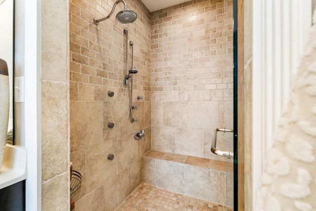 8617 N 381 W, Lake Village, IN 46349