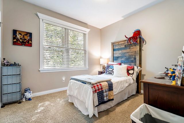 8617 N 381 W, Lake Village, IN 46349