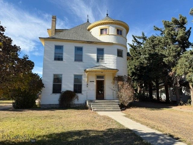 719 S Washington Street, Dillon, MT 59725
