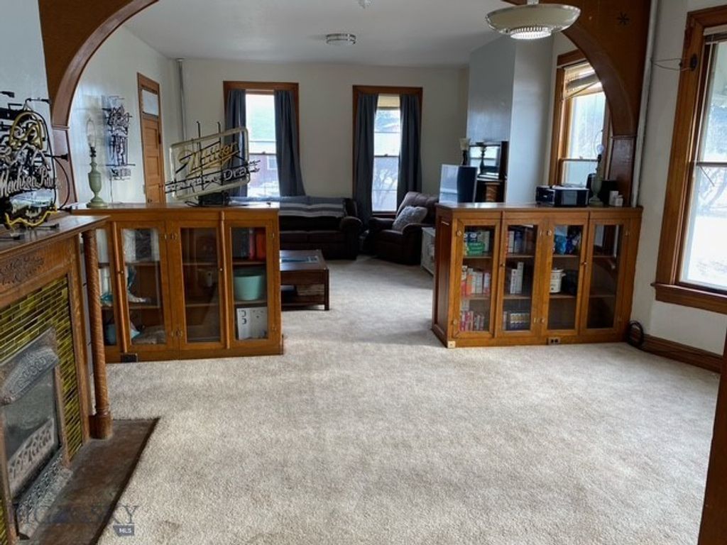 719 S Washington Street, Dillon, MT 59725 photo 4