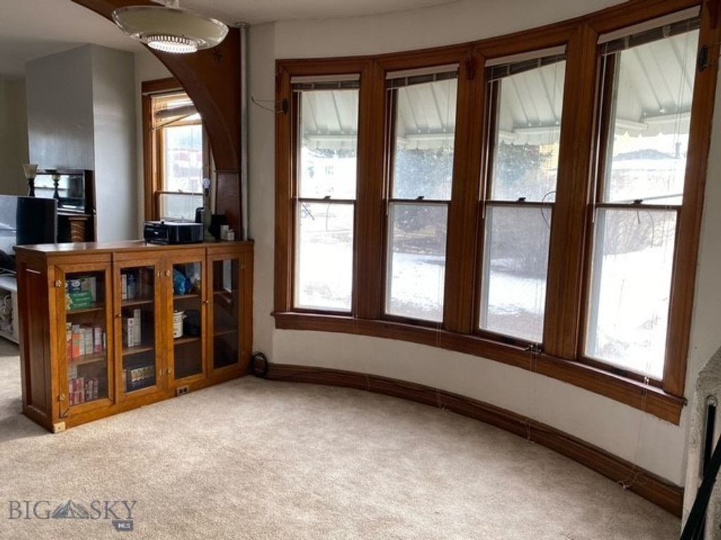 719 S Washington Street, Dillon, MT 59725 photo 5