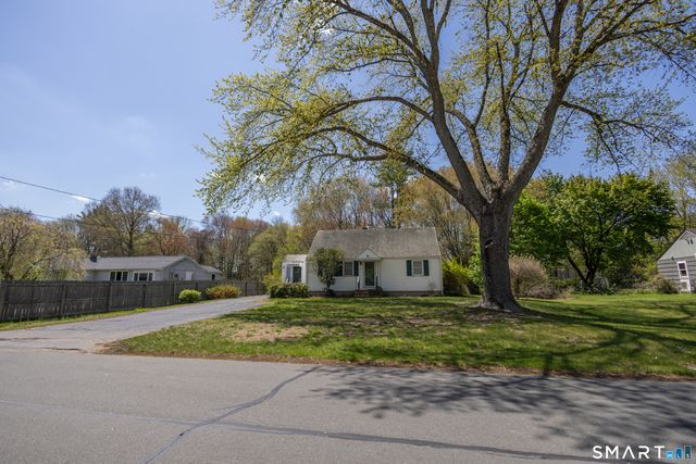 30 Riverview Road, Mansfield, CT 06250