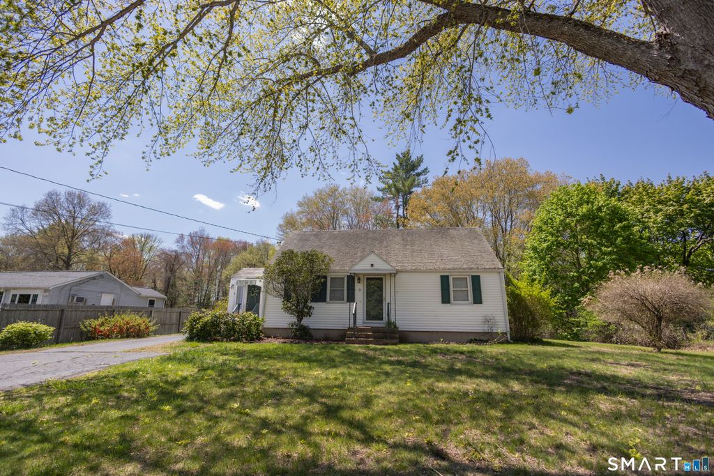 30 Riverview Road, Mansfield, CT 06250