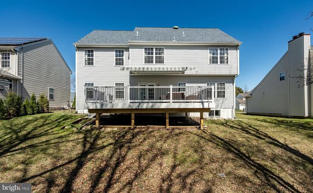 107 W FLAGSTONE DR, Newark, DE 19702