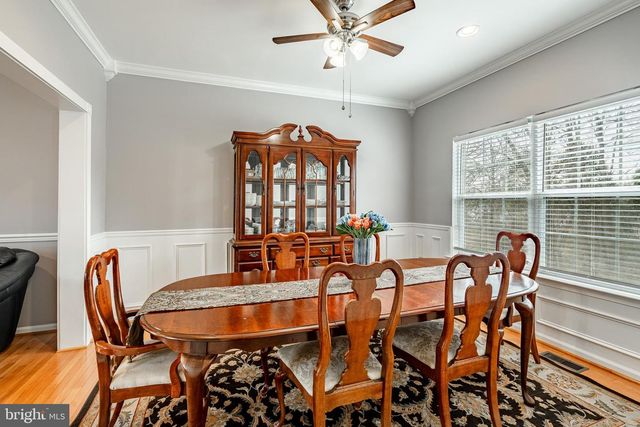 107 W FLAGSTONE DR, Newark, DE 19702