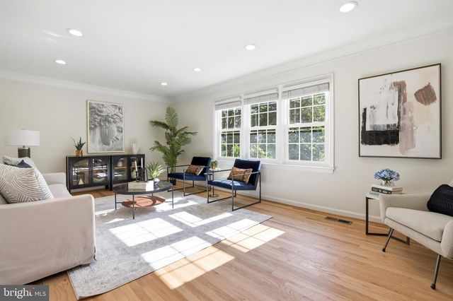 7000 ALICENT PL, Mclean, VA 22101