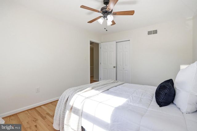 7000 ALICENT PL, Mclean, VA 22101