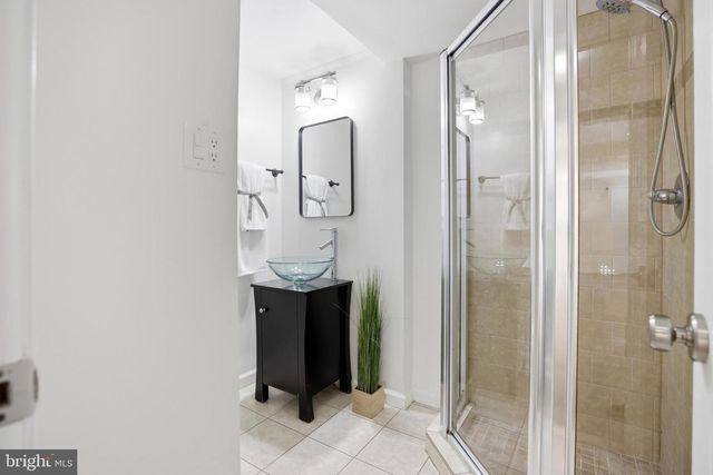 7000 ALICENT PL, Mclean, VA 22101