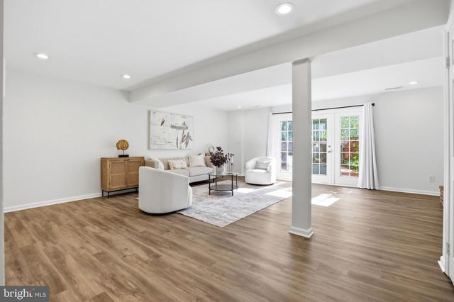 7000 ALICENT PL, Mclean, VA 22101