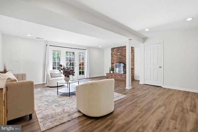 7000 ALICENT PL, Mclean, VA 22101