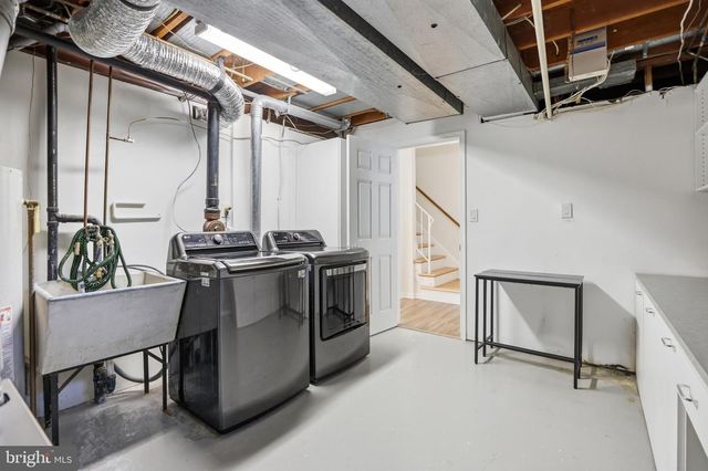 7000 ALICENT PL, Mclean, VA 22101