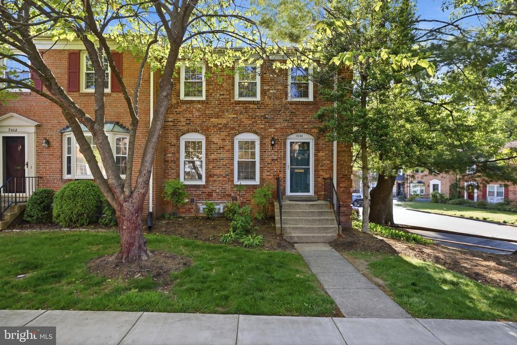 7000 ALICENT PL, Mclean, VA 22101