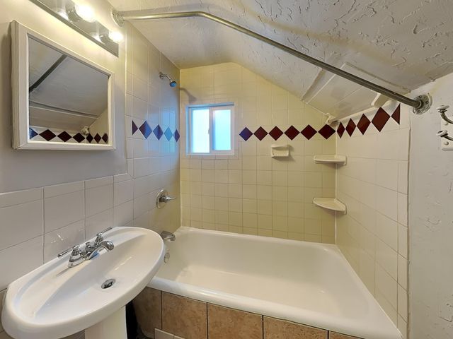 3610 Oakdale Avenue N, Robbinsdale, MN 55422