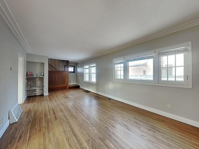 3610 Oakdale Avenue N, Robbinsdale, MN 55422