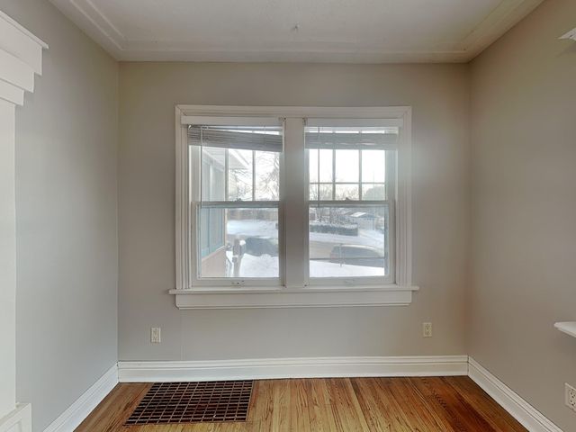 3610 Oakdale Avenue N, Robbinsdale, MN 55422