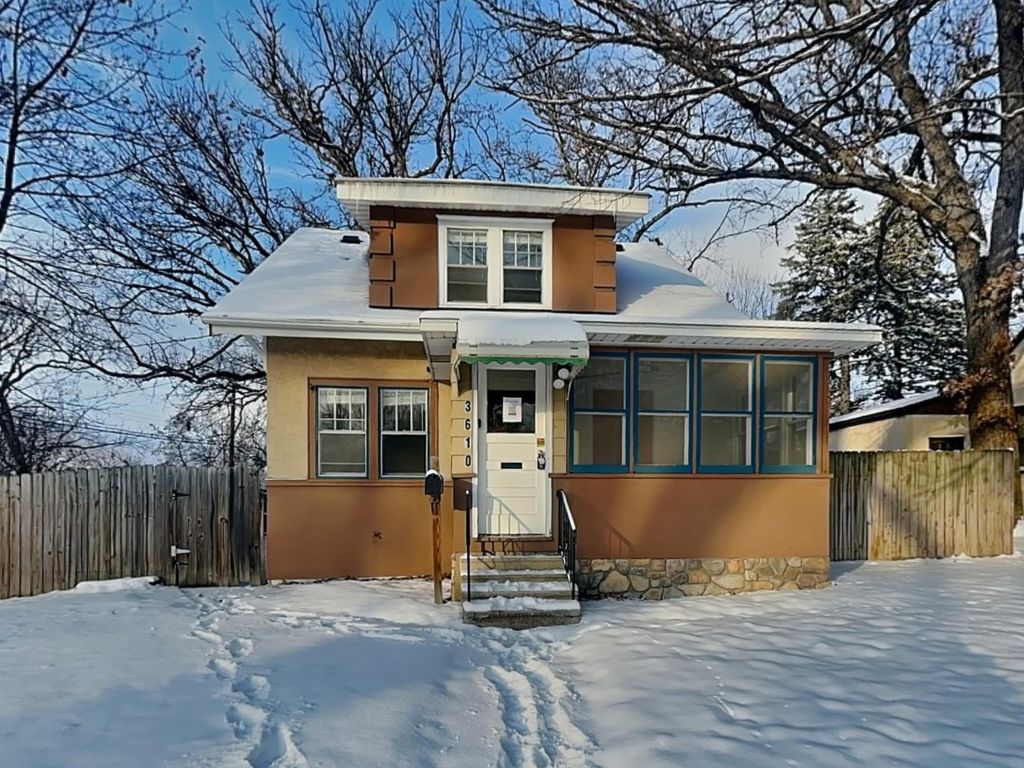 3610 Oakdale Avenue N, Robbinsdale, MN 55422