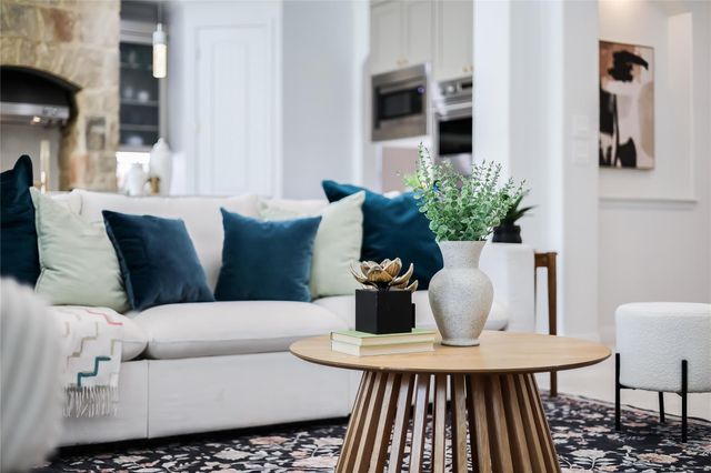 3900 Avery Woods LN, Cedar Park, TX 78613