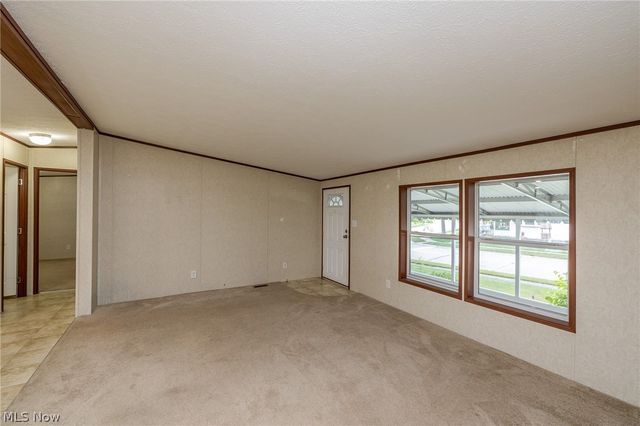 81 Periwinkle Drive, Olmsted Twp, OH 44138