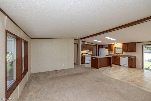 81 Periwinkle Drive, Olmsted Twp, OH 44138