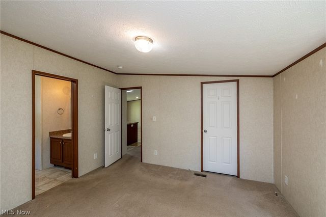 81 Periwinkle Drive, Olmsted Twp, OH 44138