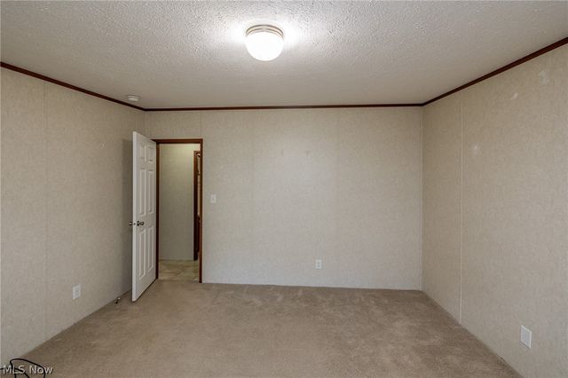 81 Periwinkle Drive, Olmsted Twp, OH 44138