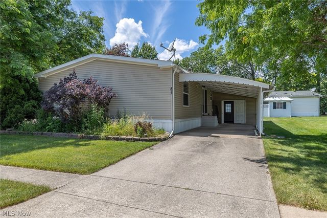 81 Periwinkle Drive, Olmsted Twp, OH 44138