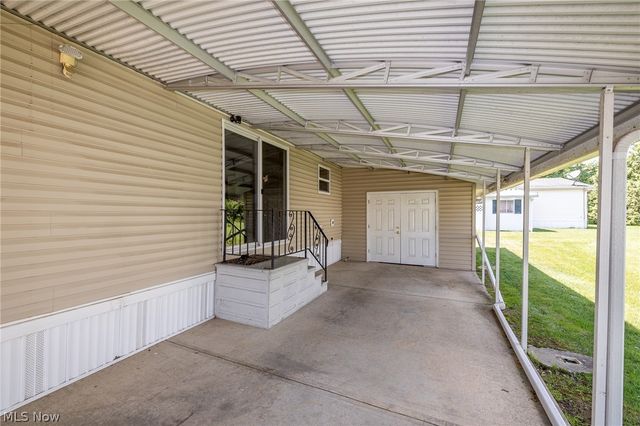 81 Periwinkle Drive, Olmsted Twp, OH 44138