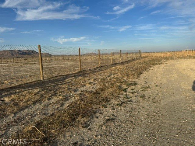 0 Sue Avenue, Rosamond, CA 93560